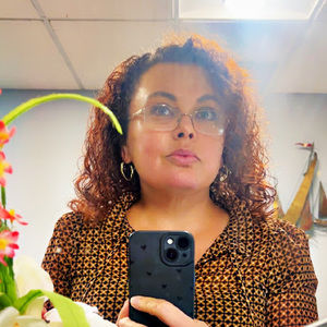 Meet your Posher, Lisa